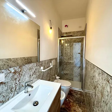 Apartman Red Marble, Cagliari, Sardinia *