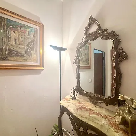 Apartman Red Marble, Cagliari, Sardinia