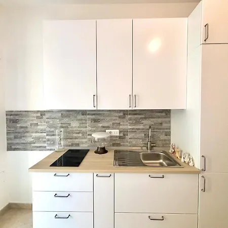Apartman Red Marble, Cagliari, Sardinia Cagliari